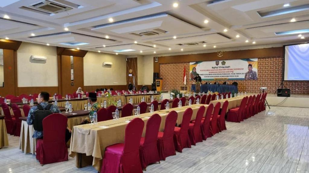 Grand Dian Hotel Slawi Tegal  Dış mekan fotoğraf