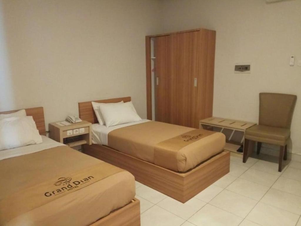 Grand Dian Hotel Slawi Tegal  Dış mekan fotoğraf