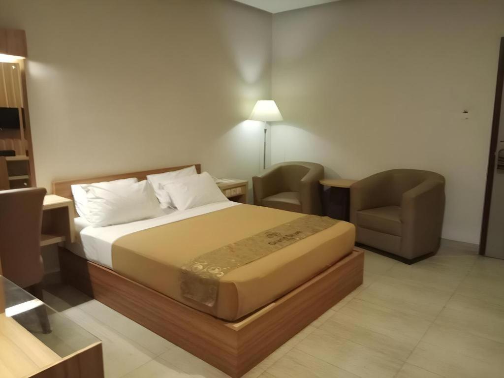 Grand Dian Hotel Slawi Tegal  Dış mekan fotoğraf