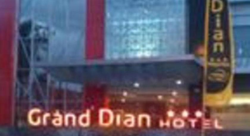 Grand Dian Hotel Slawi Tegal  Dış mekan fotoğraf