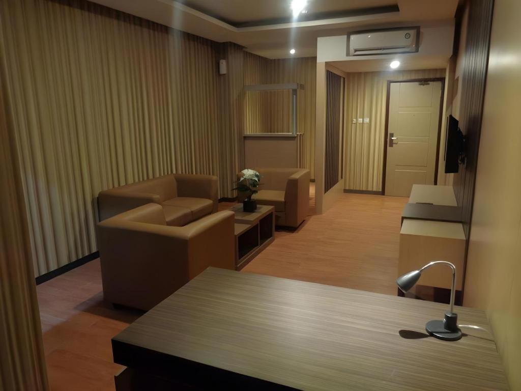 Grand Dian Hotel Slawi Tegal  Dış mekan fotoğraf